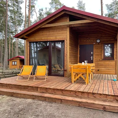 Schadzka W Dwunastce Z Widokiem Na Jezioro Holiday home Borsk