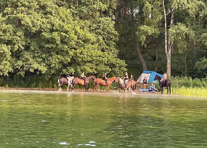 Tatil Evi Schadzka W Dwunastce Z Widokiem Na Jezioro *
